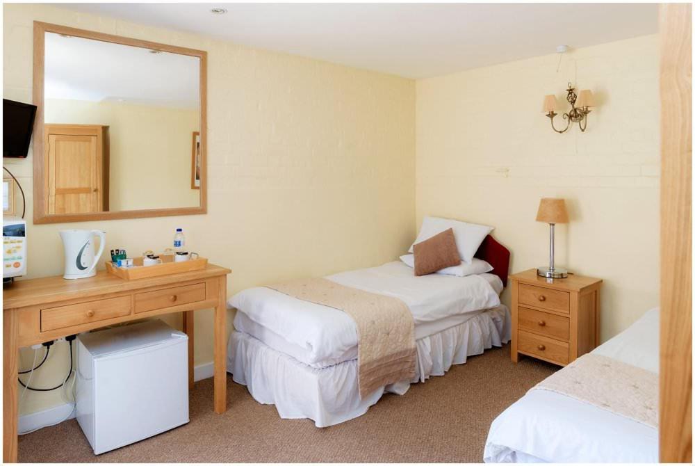 Kingfisher Barn Bed & Breakfast Abingdon-on-Thames Zewnętrze zdjęcie